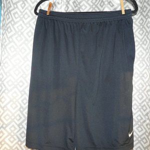 Mens Size Large Nike Athletic Shorts Long Length